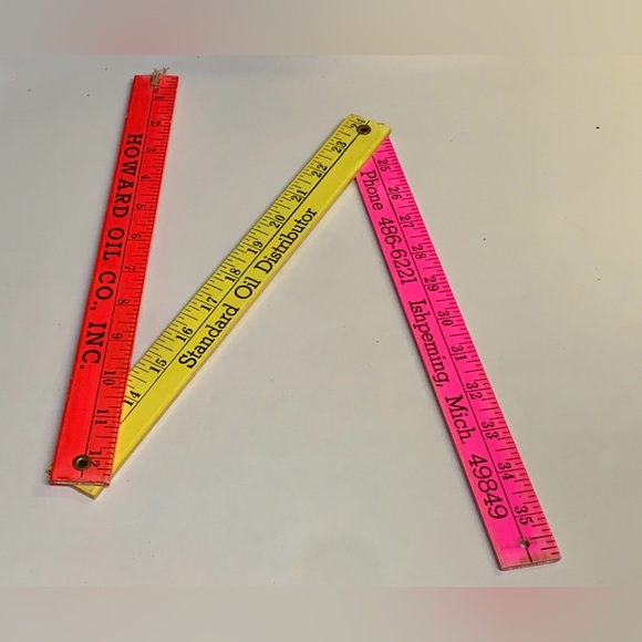 1950s Vintage Howard Oil Co Inc Ishpeming Michigan 36” Folding Ruler - Picture 2 of 9